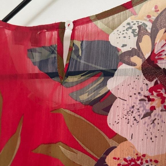 Hayden Red Floral Blouse with Ruffle Sleeves - Picture 6 of 7